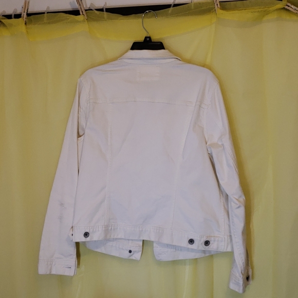White Blue Jean Jacket - Picture 4 of 7